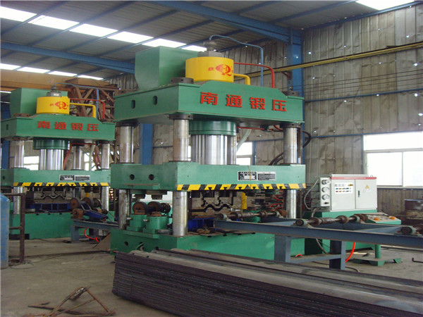 波形護欄板生產設備 波形護欄板生產設備